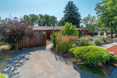 1442-12th-005
