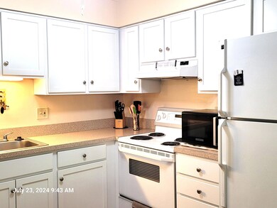 1490 KITCHEN 2