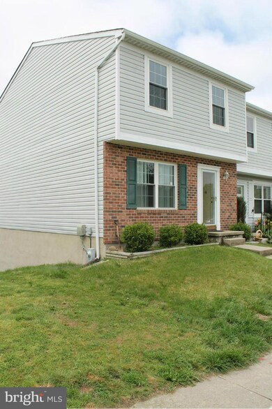 846 W Spring Meadow Ct, Edgewood, MD 21040 - photo 2