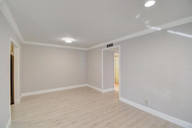 Living/Dining
