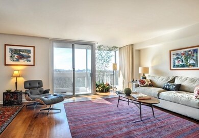 Residences at Charles Square unit 703, Cambridge, MA 02138 - photo 2