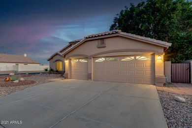 3 car garage