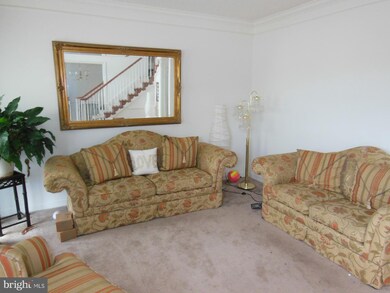 11301 Glen Dale Forest Rd, Glenn Dale, MD 20769 - photo 6