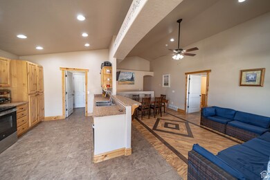 1605 E 8900 S, Price, UT 84501 - photo 5