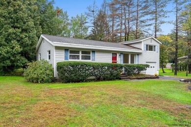 279 Vly Rd, Schenectady, NY 12309 - photo 4