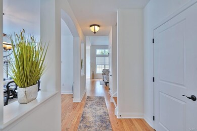 2452 Napa Dr unit Lot41, Easton, PA 18040 - photo 5