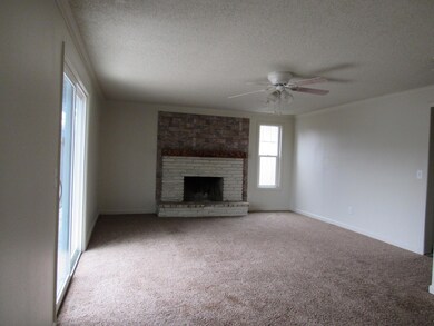 1411 Pleasant St, Medford, OR 97504 - photo 4