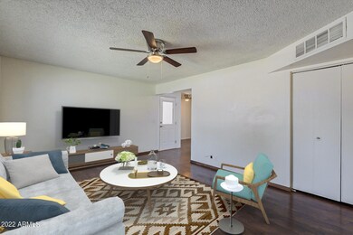 LR with Virtual Staging