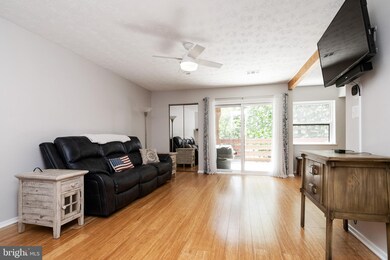 7525 Weather Worn Way unit F, Columbia, MD 21046 - photo 4