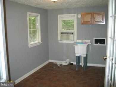 398 Lost Lakeview Rd, Madison, VA 22727 - photo 2