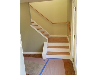 71 Laura Dr, Attleboro, MA 02703 - photo 7