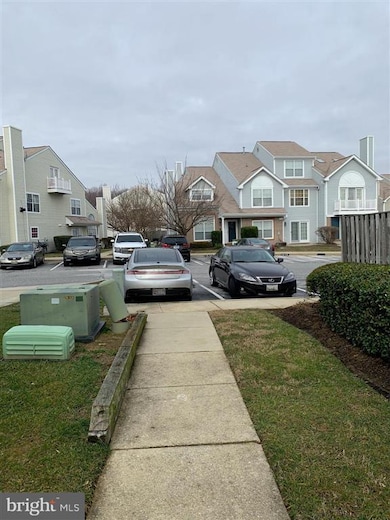 3925 Elan Ct, Bowie, MD 20716 - photo 2