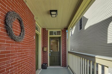 COVERED PORCH