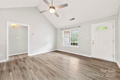 522 Klondike Ln, Charlotte, NC 28216 - photo 5