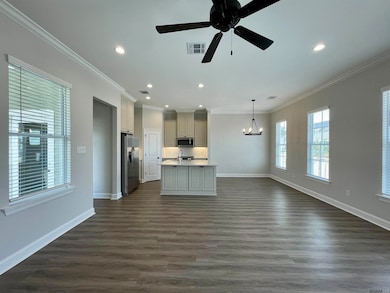 1274 Haymarket St, Zachary, LA 70791 - photo 3