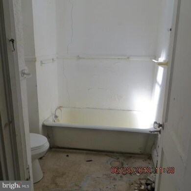 2325 Windsor Ave, Baltimore, MD 21216 - photo 6