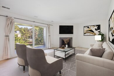 2021 Ammer Ridge Ct unit 302, Glenview, IL 60025 - photo 2