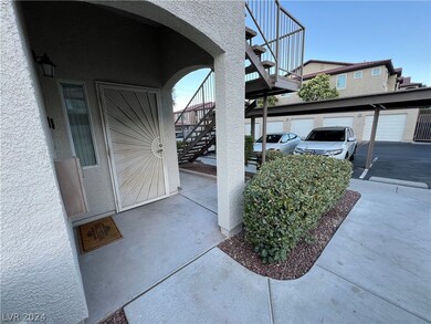 1 Covered parking right outside front door