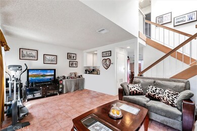 9905 Cedar St unit 5, Bellflower, CA 90706 - photo 6