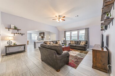 4708 Alluvial Cir, Alvin, TX 77511 - photo 5