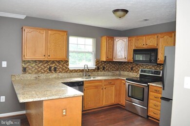 101 Potomac Hills Dr, Stafford, VA 22554 - photo 4