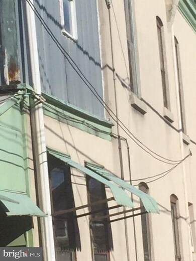 812 Pear St, Reading, PA 19601 - photo 3