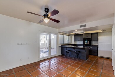 Dining/Kitchen