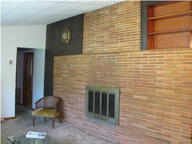 303 Tennessee Ave, Rossville, GA 30741 - photo 4