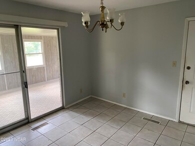 749 Mackenzie Dr, Lima, OH 45805 - photo 4