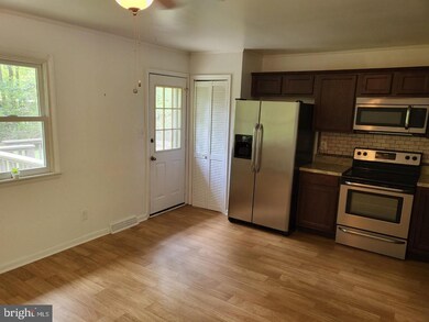 21538 Morris Dr, Lexington Park, MD 20653 - photo 6