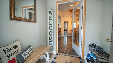 17907 Rhododendron Ln unit 11, Sunriver, OR 97707 - photo 2