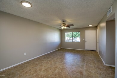 11019 W Thunderbird Blvd unit 15B, Sun City, AZ 85351 - photo 4