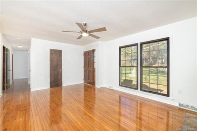 5 Melton Road Extension, Candler, NC 28715 - photo 3