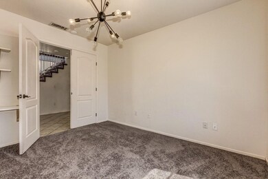 Bedroom/Den