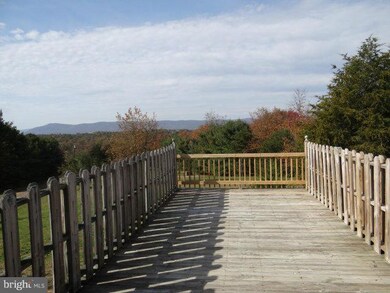 2965 Fisher Rd, Chambersburg, PA 17202 - photo 3