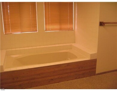 Master Bath/Spa.