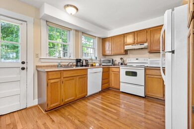 91 Saratoga Way, Portsmouth, NH 03801 - photo 7