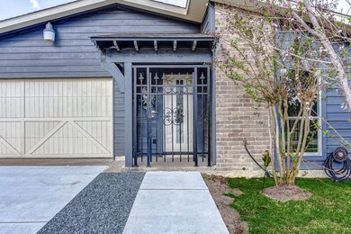 5618 Condon Ln, Houston, TX 77053 - photo 4