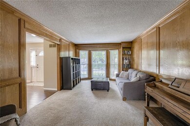 8040 Acuff Ln, Lenexa, KS 66215 - photo 5