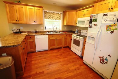 9 Bird Runner Rd, New Hampton, NH 03256 - photo 6