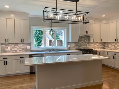 116 Ogunquit Rd, North Andover, MA 01845 - photo 4