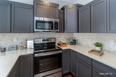 9849 Thorton Dr, Johnston, IA 50131 - photo 6