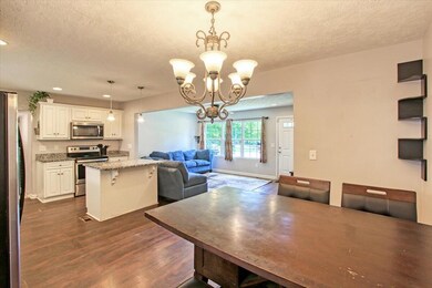 07-3102 Westmont Dr-7