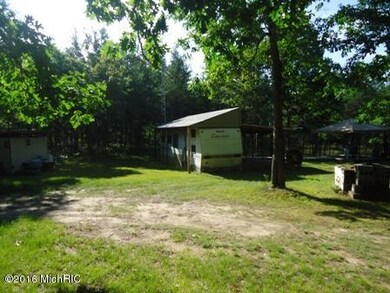 3199 W 8th St, Baldwin, MI 49304 - photo 6