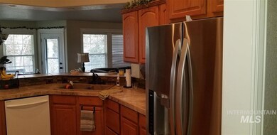 2318 S Wildrye Way, Nampa, ID 83686 - photo 5