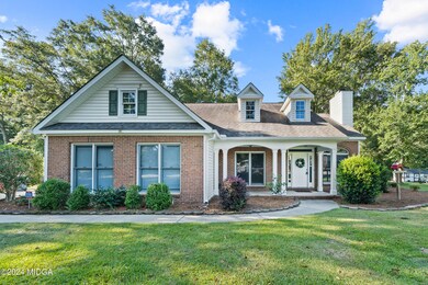 208 Willow Oak Way-03943