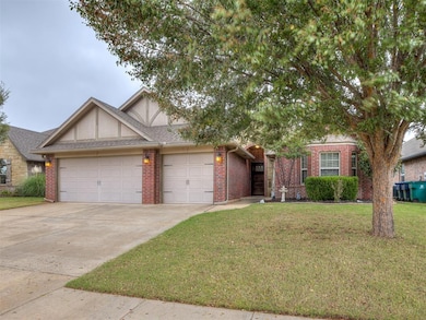 18304 Haslemere Ln, Edmond, OK 73012 - photo 4