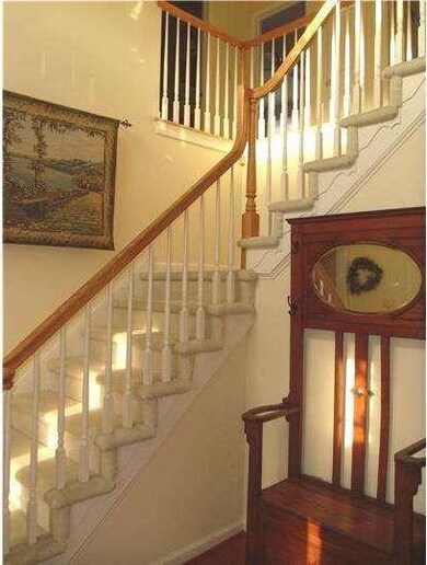 916 Heaver Close, Chadds Ford, PA 19317 - photo 3