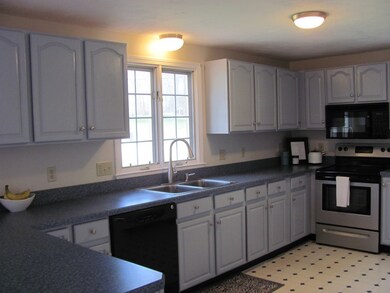 42 S Central St, Milford, MA 01757 - photo 2