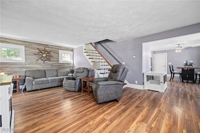 858 Allison Ave, Lorain, OH 44052 - photo 3